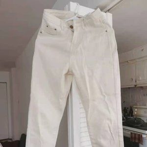 new white straight pants